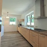 Jensen - Perfekt Fuer Grosse Und Kleine Gaeste! Daire Grossenwiehe