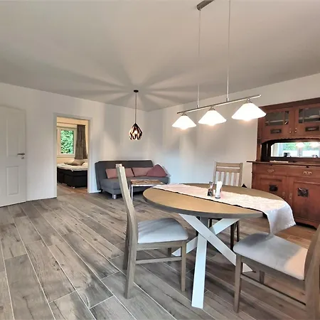 Ferienzimmer Jensen Apartment *