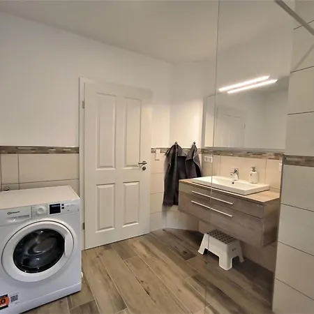 Ferienzimmer Jensen Apartment *